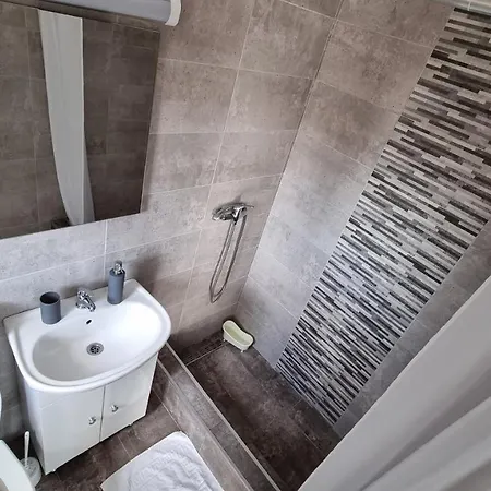 Гостевой дом Casa Decebal Эфорие Норд