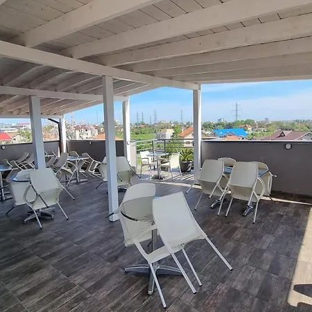 Casa Decebal Эфорие Норд