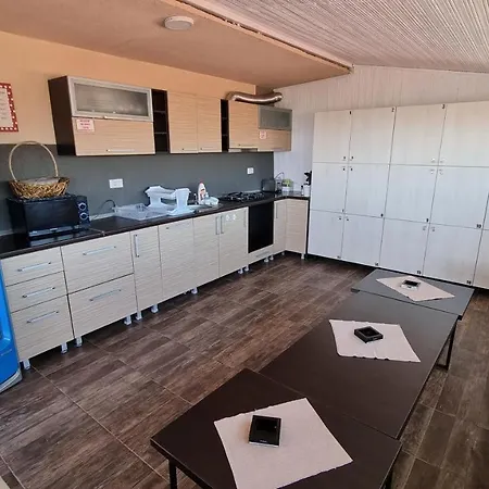 Гостевой дом Casa Decebal Эфорие Норд
