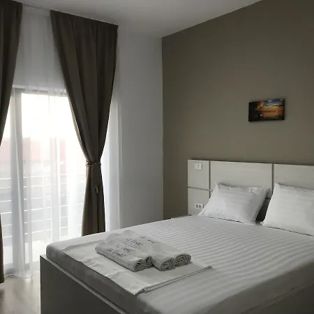 ゲストハウス Casa Decebal