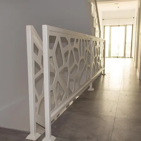 ゲストハウス Casa Decebal